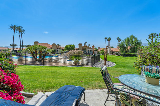 9 Acapulco Drive, Palm Desert CA: https://media.crmls.org/mediaz/b5780234-7281-4de2-9336-56c62d052e3d.jpg