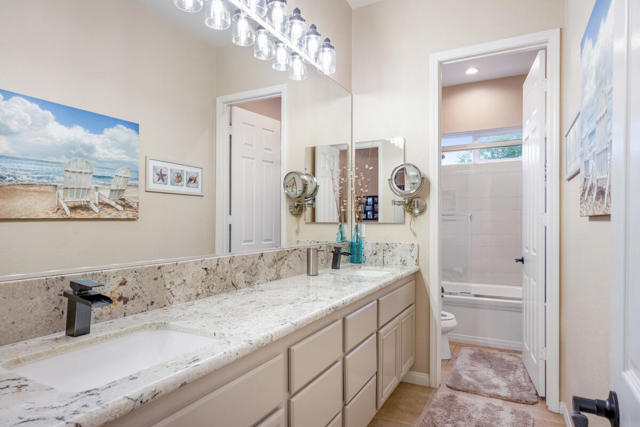 44755 Via Rosa Trail, La Quinta CA: https://media.crmls.org/mediaz/b57852d7-0dc7-4297-a8d2-77c86d6870d1.jpg