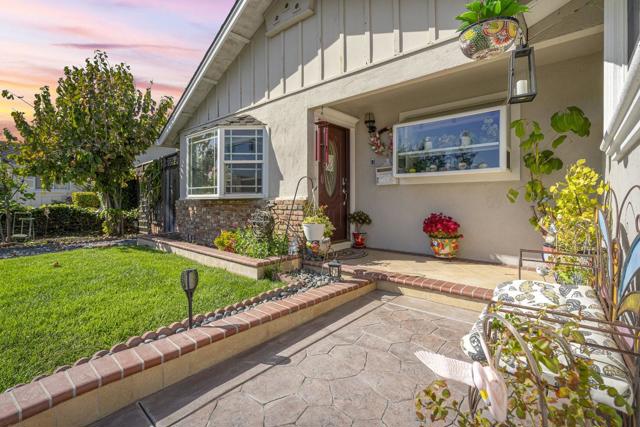 1797 W Campbell Avenue, Campbell CA: https://media.crmls.org/mediaz/b5790528-44ee-439f-9cab-40f76e928131.jpg