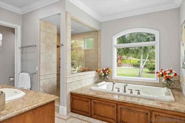 13391 OLD WINEMASTER COURT, Poway CA: https://media.crmls.org/mediaz/b579992f-ccc8-44d6-a50b-bd1251c3f213.jpg