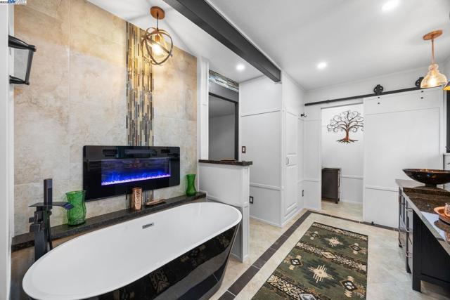 699 Fiesta Place, Hayward CA: https://media.crmls.org/mediaz/b579b34c-f530-490b-8ac8-efd1130858dd.jpg