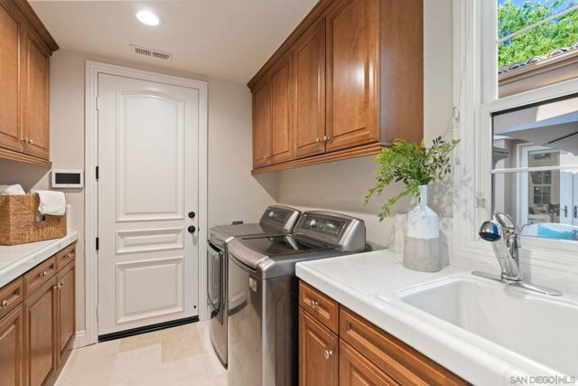 Image 36 of 62 For 15583 Rising River Pl. S