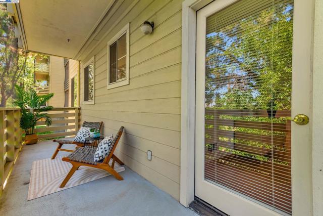 929 E El Camino Real, Sunnyvale CA: https://media.crmls.org/mediaz/b57ae18f-953f-4b93-91d4-d475e2de04f7.jpg