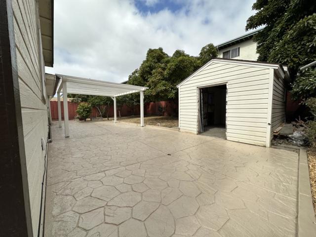 21 N Filice Street, Salinas CA: https://media.crmls.org/mediaz/b57b3661-e566-4e3e-b60b-f5b88555d44f.jpg