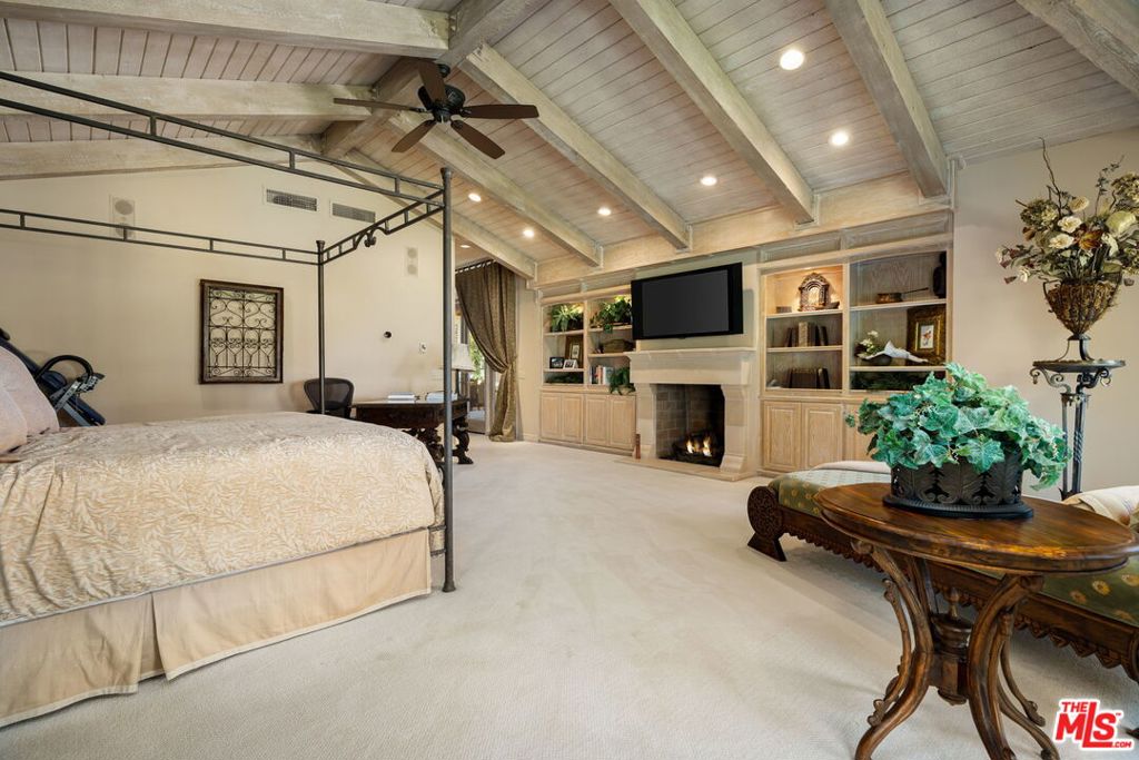 MLS #25618015 image #42