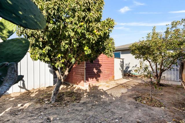 641 Main Street, Soledad CA: https://media.crmls.org/mediaz/b57db991-64d6-43c6-bf29-db171ea7564b.jpg