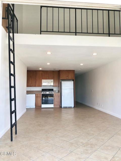 Detail Gallery Image 8 of 35 For 924 Lighthouse Way, Port Hueneme,  CA 93041 - 2 Beds | 2 Baths