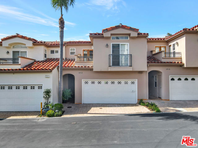 6412 Lunita Road, Malibu CA: https://media.crmls.org/mediaz/b57e7618-d796-4d08-945b-d71fe543a064.jpg