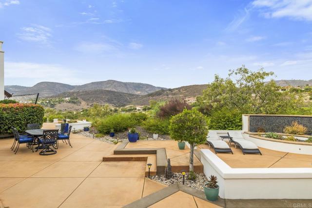 Detail Gallery Image 42 of 54 For 8318 the Landing Way, San Diego,  CA 92127 - 4 Beds | 4/2 Baths
