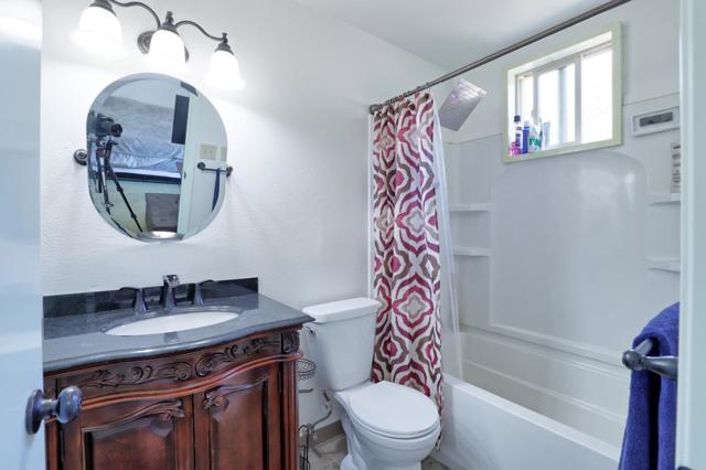 355 Otono Court, San Jose CA: https://media.crmls.org/mediaz/b5830dbe-3f77-4cef-9984-b4c2f9d483a6.jpg