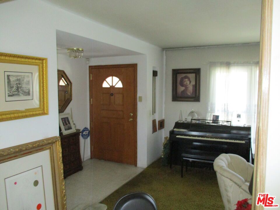 B583C7E6 4265 4Bc7 90Dd 8D7E7630Fcc5 10421 S 1St Avenue, Inglewood, Ca 90303 &Lt;Span Style='BackgroundColor:transparent;Padding:0Px;'&Gt; &Lt;Small&Gt; &Lt;I&Gt; &Lt;/I&Gt; &Lt;/Small&Gt;&Lt;/Span&Gt;