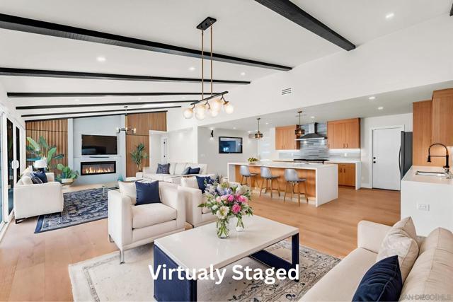 7105 Mimosa Dr, Carlsbad CA: https://media.crmls.org/mediaz/b583f721-59bb-4d02-a8dc-f886d30fb1ca.jpg