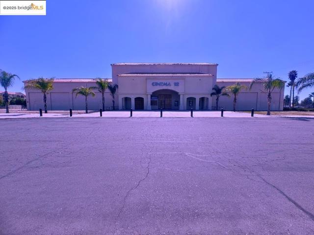 Details for 2369 Florida, Hemet, CA 92545