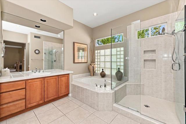 370 Gold Canyon Drive, Palm Desert, CA 92211