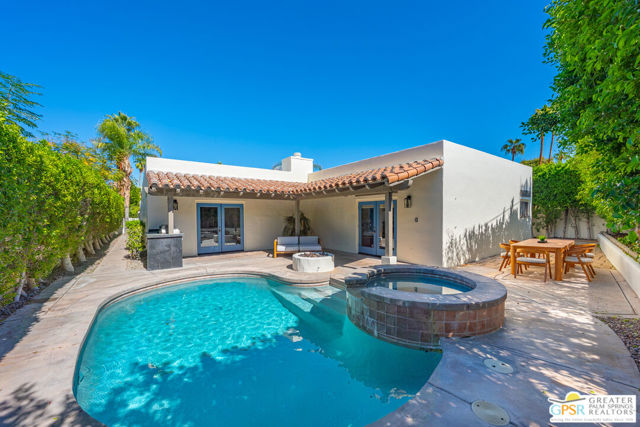 103 W Camino Encanto, Palm Springs, CA 92264