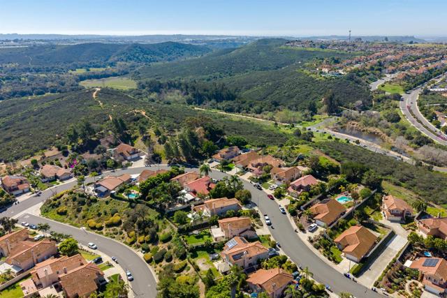 Detail Gallery Image 24 of 26 For 1708 Countryside Dr, Vista,  CA 92081 - 4 Beds | 3 Baths