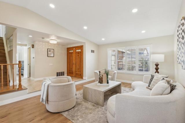 3065 Centerwood Way, San Jose CA: https://media.crmls.org/mediaz/b5872dfa-35f3-452c-8a0f-d98179204913.jpg