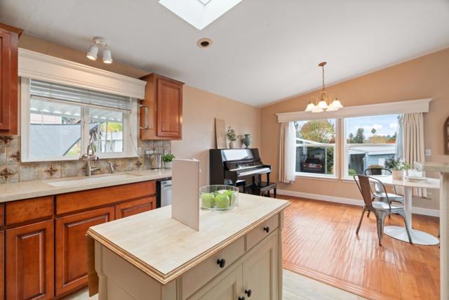 444 Whispering Pines Drive, Scotts Valley CA: https://media.crmls.org/mediaz/b587630e-fec9-47f8-9a45-66c2e78291ee.jpg