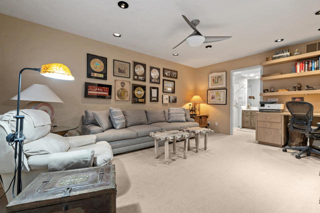 402 Running Springs Drive, Palm Desert, CA 92211