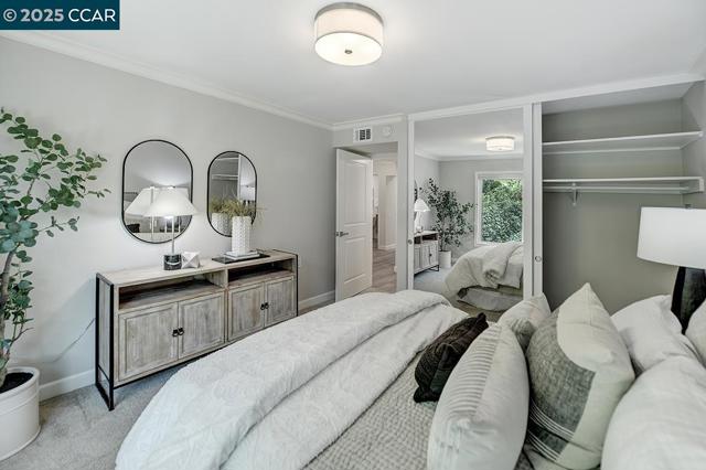 1459 Rockledge Ln, Walnut Creek CA: https://media.crmls.org/mediaz/b5885822-5ea2-47aa-ae4b-0e4d78838bd1.jpg