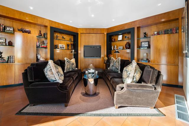 79235 Tom Fazio N Lane, La Quinta CA: https://media.crmls.org/mediaz/b588aebc-a645-454a-b579-e88eb9c51b45.jpg