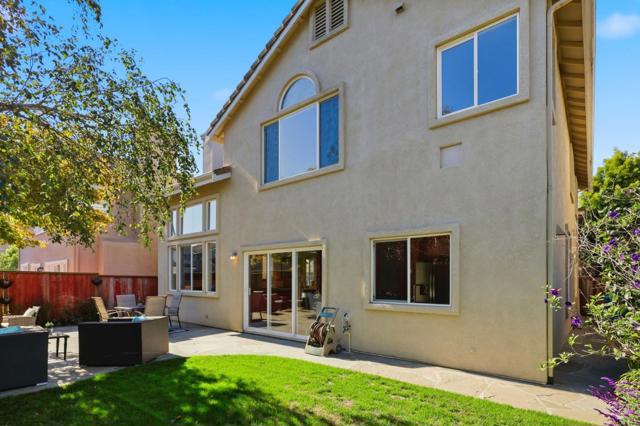 65 Driftwood Circle, Pacifica CA: https://media.crmls.org/mediaz/b58a87fc-d14e-4577-bdf8-a48d4fd3c0b8.jpg