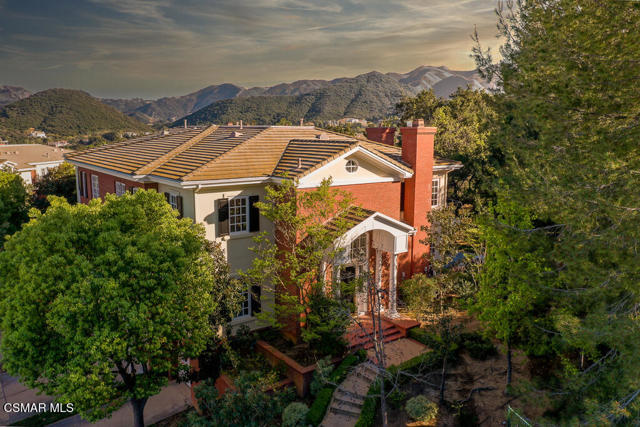 Photo of 2313 Heatherbank Court, Thousand Oaks, CA 91361