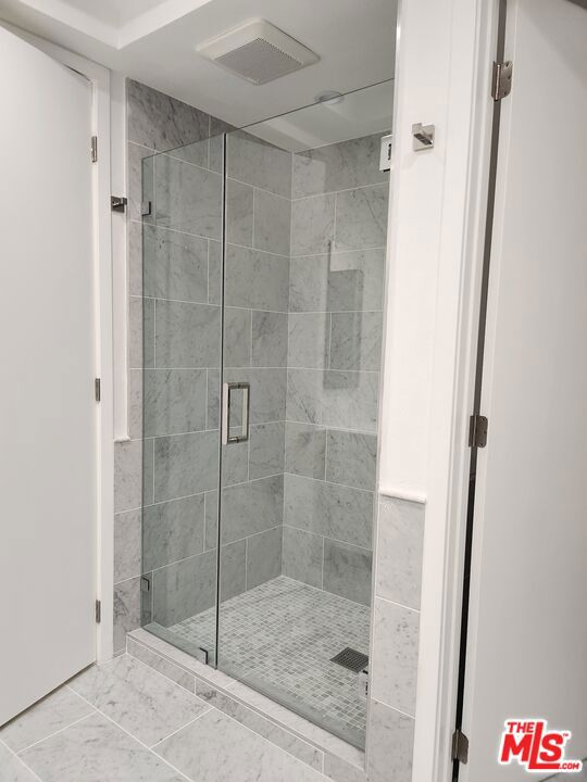 https://media.crmls.org/mediaz/b58e0785-bbbd-4196-812c-a4a7fce19950.jpg?preset=X-Large