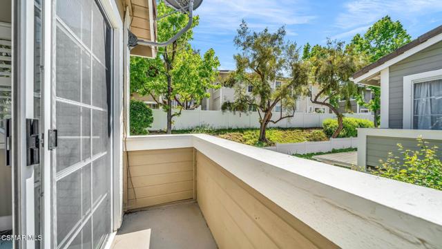 30972 Minute Man Way, Westlake Village CA: https://media.crmls.org/mediaz/b58e8795-ae88-4249-bb30-83db8e22a1fc.jpg