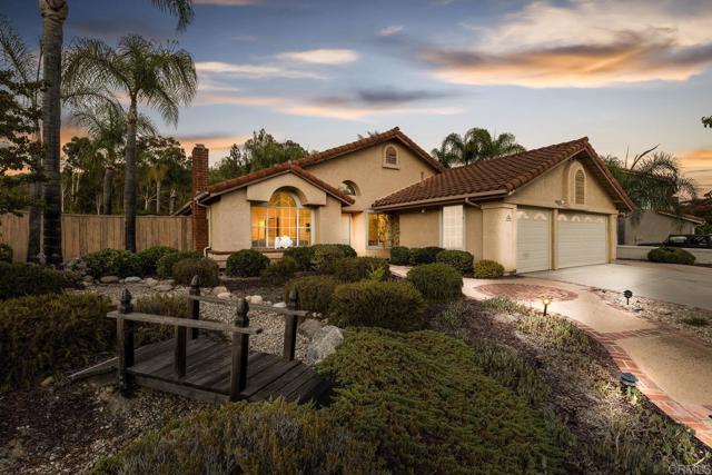 14001 Saddlewood Drive, Poway CA: https://media.crmls.org/mediaz/b58fe89c-ec58-4246-a87e-eec714f3d5bc.jpg
