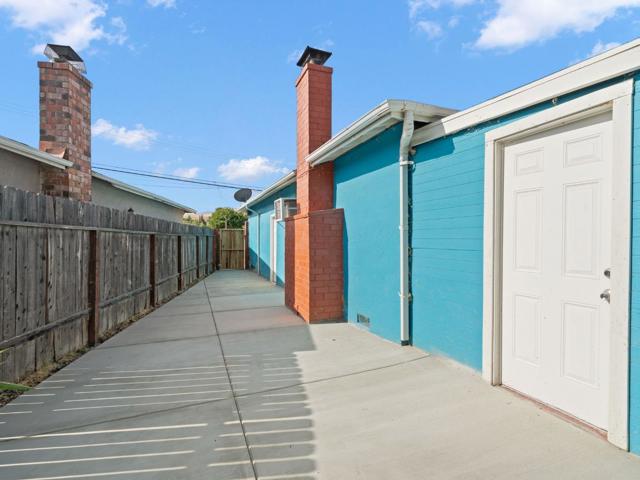 256 Olympia Drive, Pittsburg CA: https://media.crmls.org/mediaz/b5900984-afc6-4858-9b05-4448543eca33.jpg