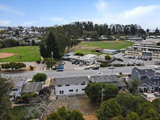 621 Monterey Avenue, Capitola CA: https://media.crmls.org/mediaz/b590380e-32c1-42c5-88ed-163f553709ac.jpg