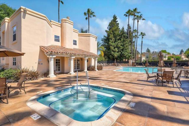 1190 Maria Privada, Mountain View CA: https://media.crmls.org/mediaz/b5909324-50eb-48ad-893f-995eaee8d179.jpg