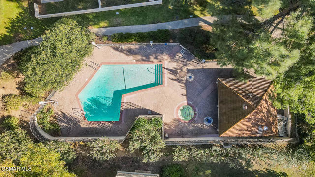 191 Rockrose Lane, Oak Park CA: https://media.crmls.org/mediaz/b590fe82-35c5-4421-bf57-749a5dcfdbf3.jpg