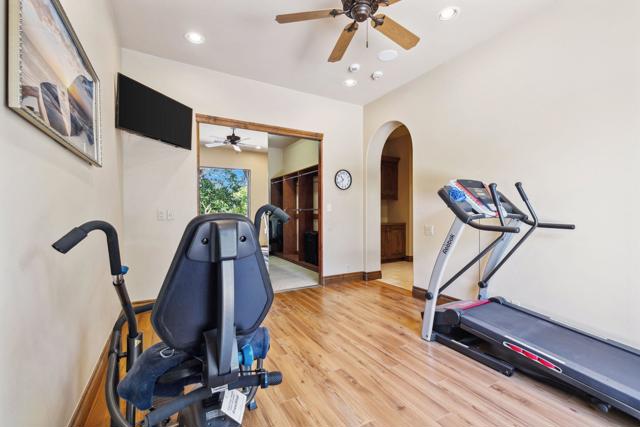 Image 61 of 99 For 4 Terra Vista Court