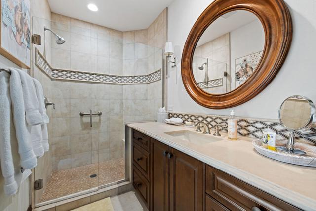75741 Via Stia, Indian Wells CA: https://media.crmls.org/mediaz/b5917853-4f9a-4b07-bdf7-abc10e86ab67.jpg