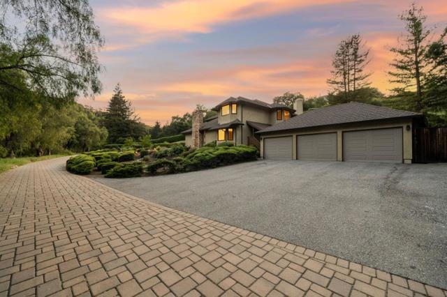 11633 Dawson Drive, Los Altos Hills CA: https://media.crmls.org/mediaz/b5920280-d6a8-4b7b-bd41-dd74ae3c919c.jpg