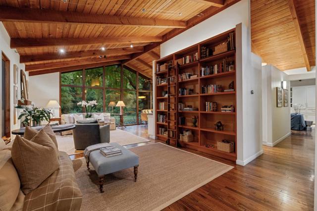 3323 Woodside Road, Woodside CA: https://media.crmls.org/mediaz/b592f7a5-97f7-48aa-8c6c-392bb08db62b.jpg