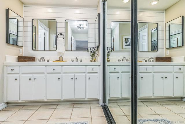 Image 13 of 40 For 805 Sol Vista Glen