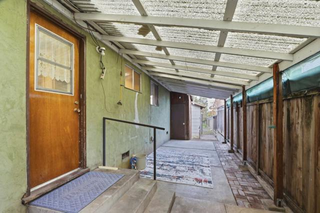 10614 Merriman Road, Cupertino CA: https://media.crmls.org/mediaz/b594e3c0-9457-45b0-a38a-11b130da6cbc.jpg