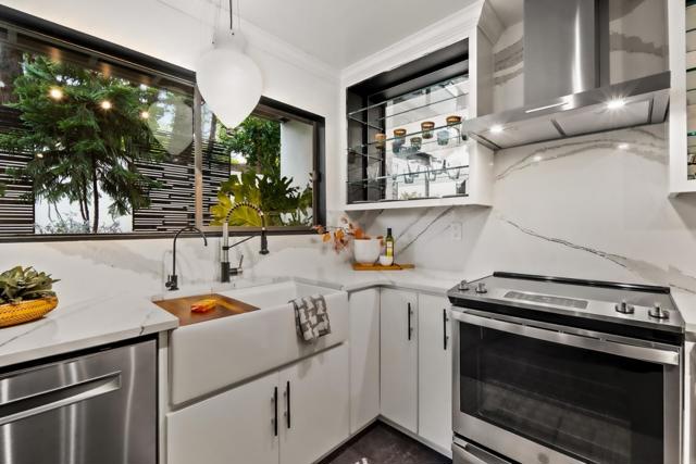 95 High Meadow Lane, Carmel CA: https://media.crmls.org/mediaz/b595c3e2-3201-4686-b090-915b39713d77.jpg