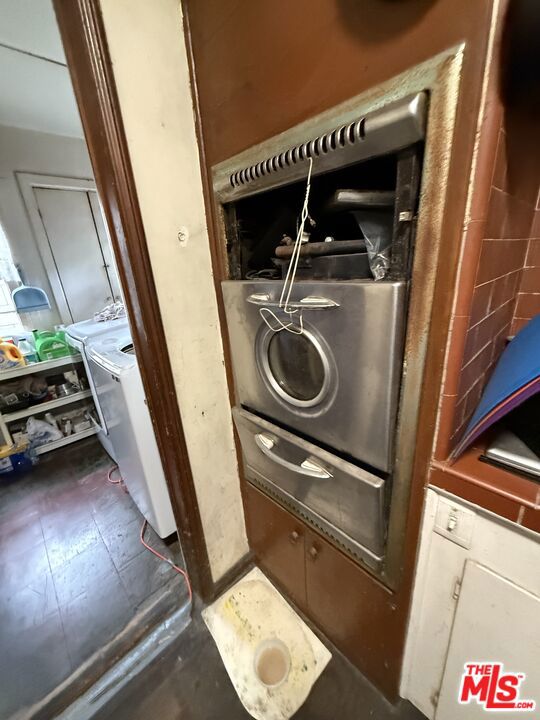 4418 Beck Avenue photo 8