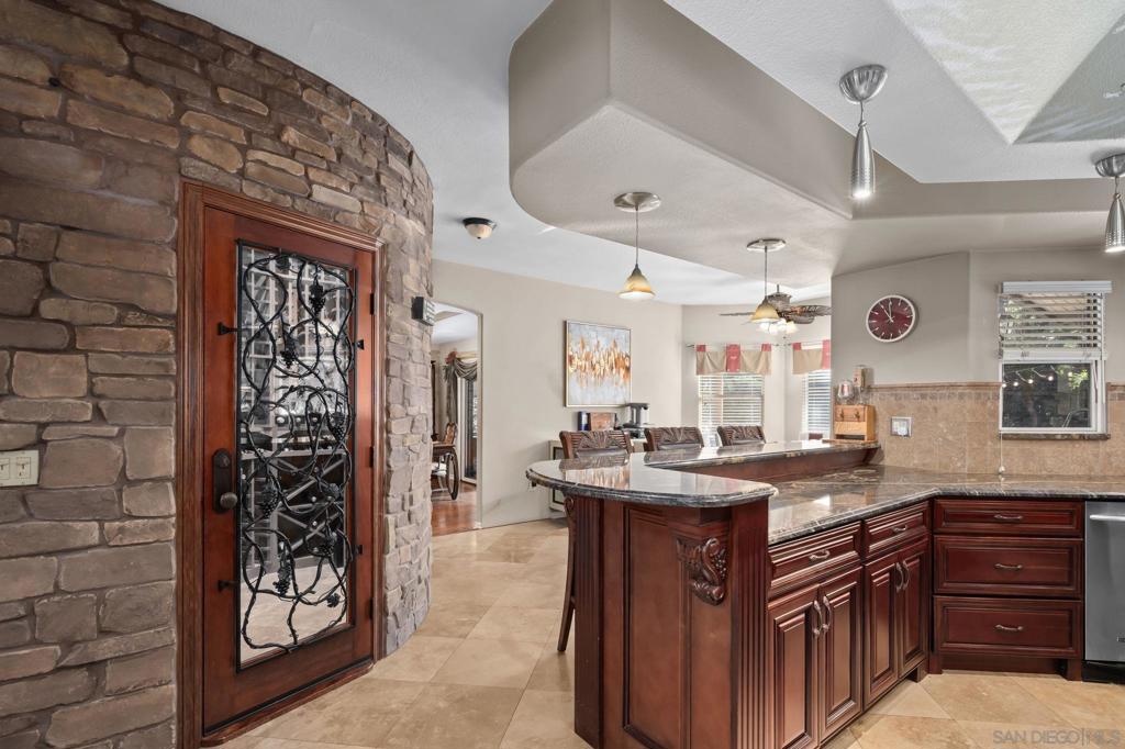 1180 Academy Ln - photo 7