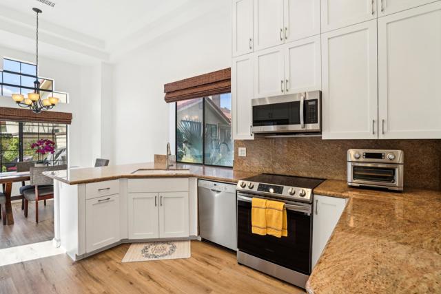 110 Celano Circle, Palm Desert CA: https://media.crmls.org/mediaz/b59775f9-5a16-40d5-ba50-bbc4c0c77829.jpg
