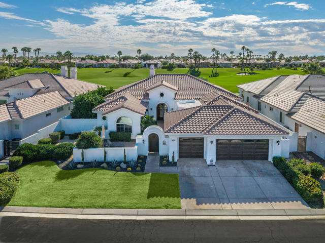 80315 Via Valerosa, La Quinta CA: https://media.crmls.org/mediaz/b59a4f23-14aa-491d-bb94-cebc98719ddd.jpg
