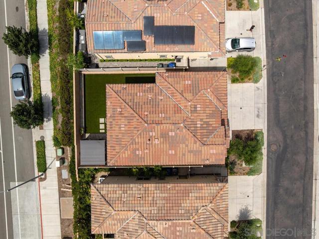 1882 Emily St, El Cajon CA: https://media.crmls.org/mediaz/b59b0b78-d809-451c-a7db-3a3767f6c7f9.jpg