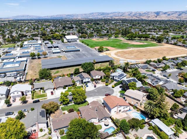 708 Blackfoot Court, San Jose CA: https://media.crmls.org/mediaz/b59d0ea4-35ec-4851-aae6-c84d76b0c35d.jpg