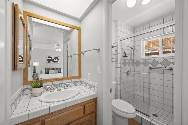 5273 Lewison Pl, San Diego CA: https://media.crmls.org/mediaz/b59e5a0f-d837-48ea-b2bb-e0d099019b13.jpg