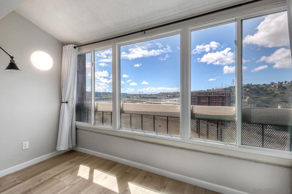 10325 Caminito Cuervo - photo 8