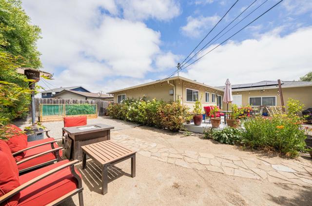 715 Via Maria, Salinas CA: https://media.crmls.org/mediaz/b5a134e8-3611-4ba1-8e70-01e14f2a58a4.jpg